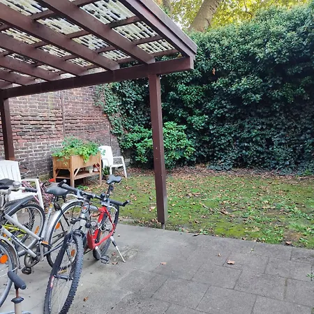 Monteurwohnung Business Grenze Duesseldorf 4 Personen 아파트